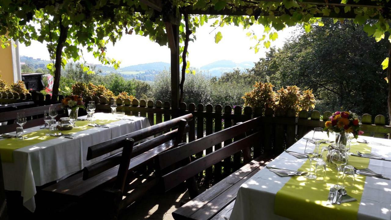 Weingut Stoff Kitzeck im Sausal Exterior foto